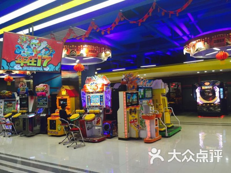 西安娱乐俱乐部新动态：繁华都市中的时尚生活缩影